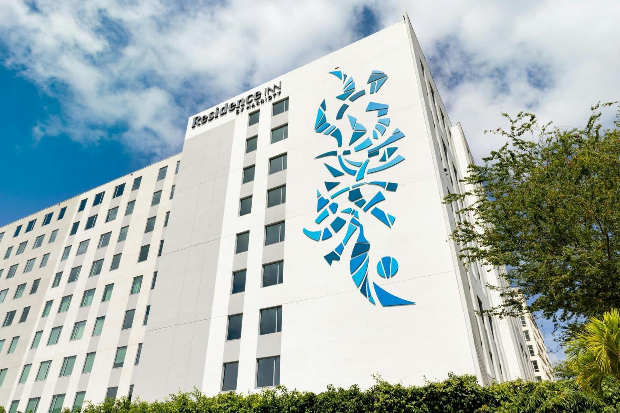 Residence Inn By Marriott San Juan Isla Verde المظهر الخارجي الصورة